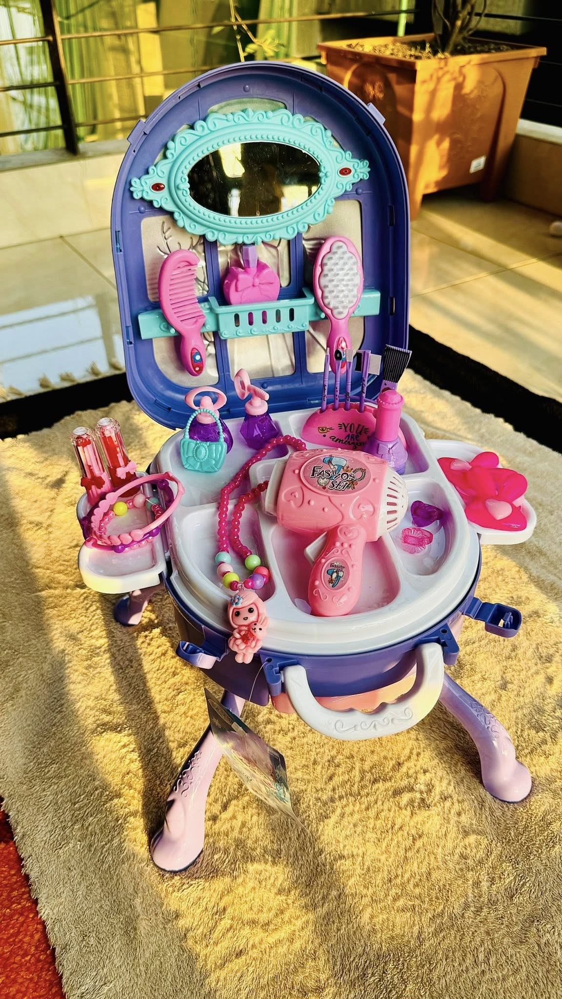 Frozen Makeup Suitcase