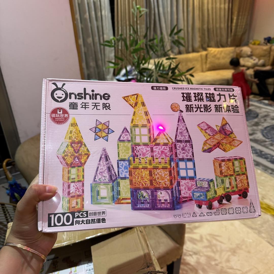 🧲 Magnetic Tiles Building Set for Kids
